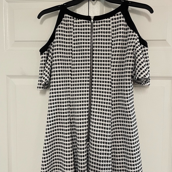 Like New Danny & Nicole Cold Shoulder Fit and Flare Dress- Size 12 - Picture 4 of 8